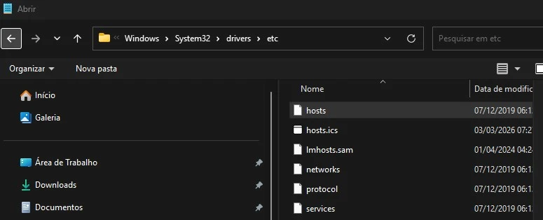 arquivo hosts windows caminho